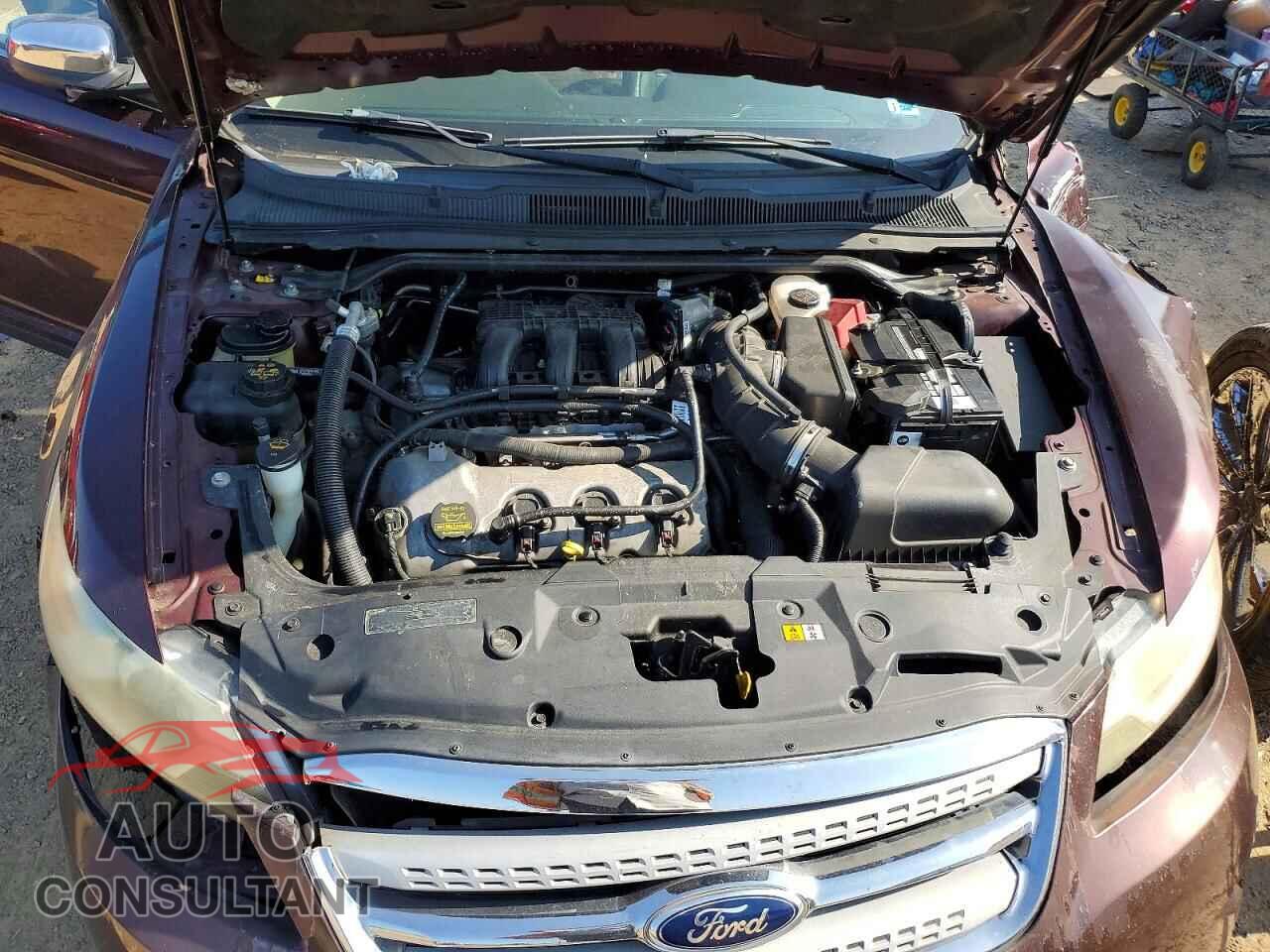 FORD TAURUS 2011 - 1FAHP2FW4BG178631