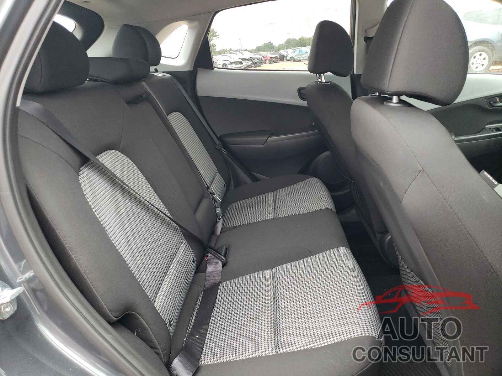 HYUNDAI KONA 2019 - KM8K12AA0KU295763