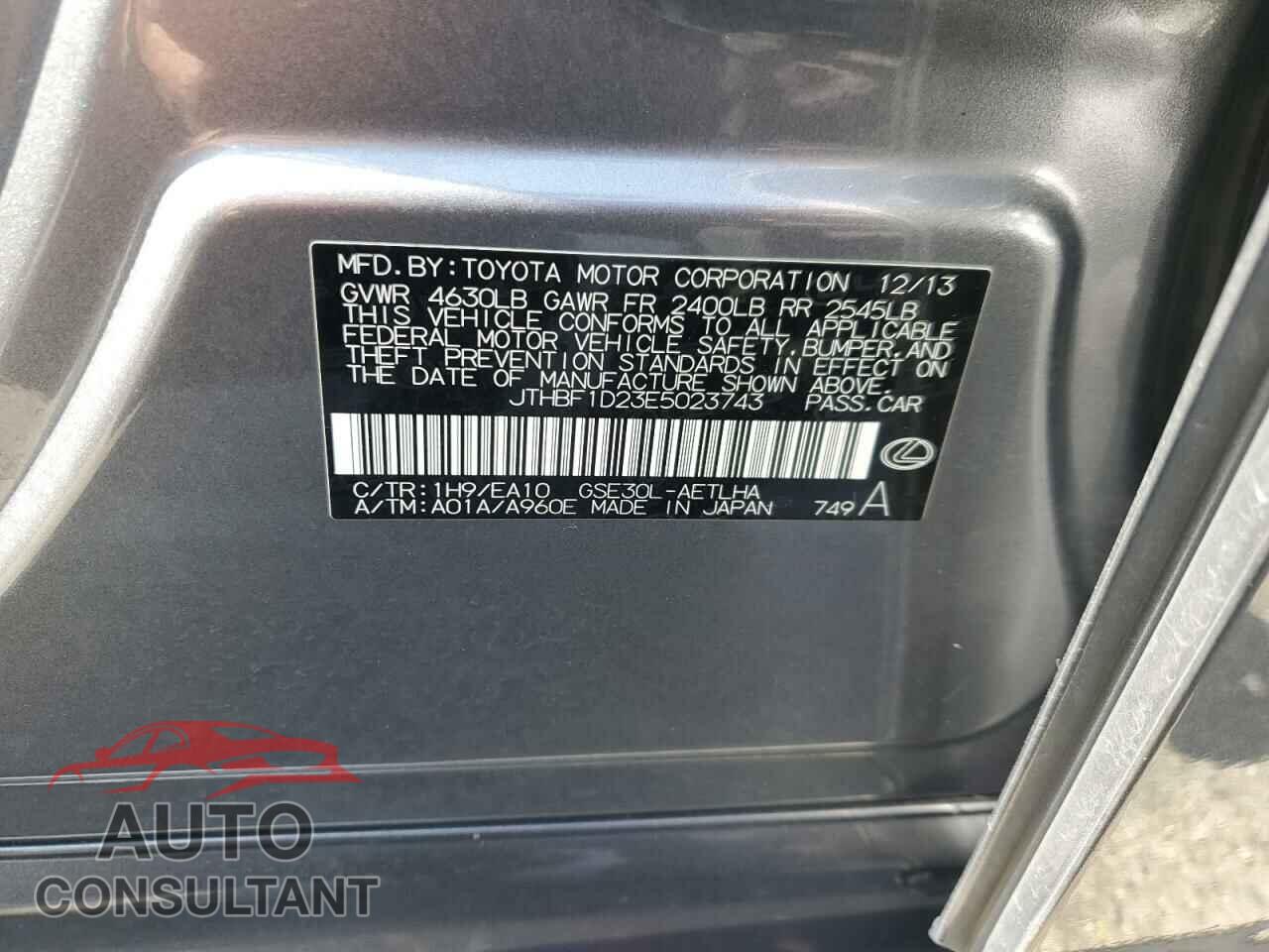 LEXUS IS 2014 - JTHBF1D23E5023743