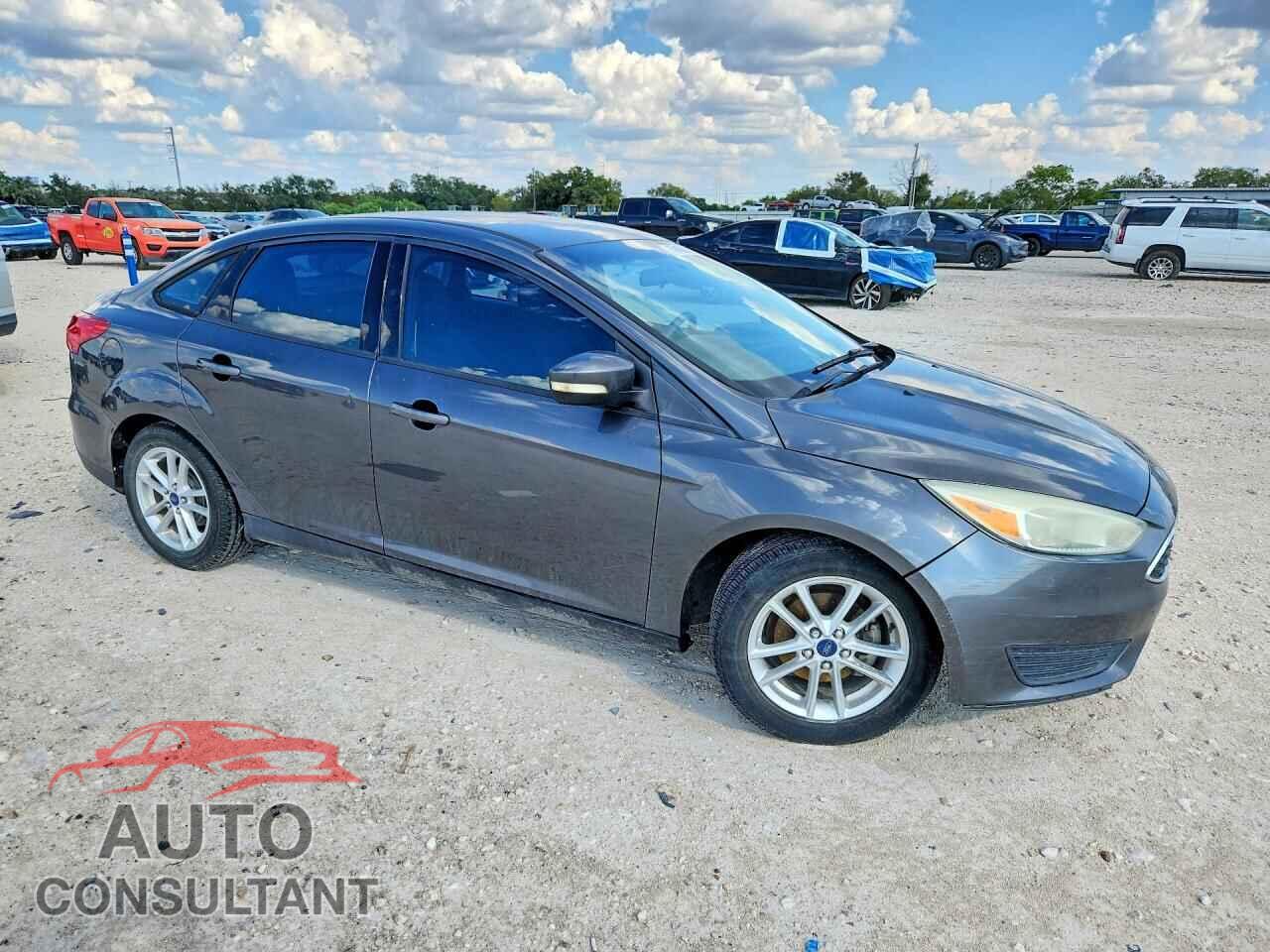 FORD FOCUS 2015 - 1FADP3F2XFL203708