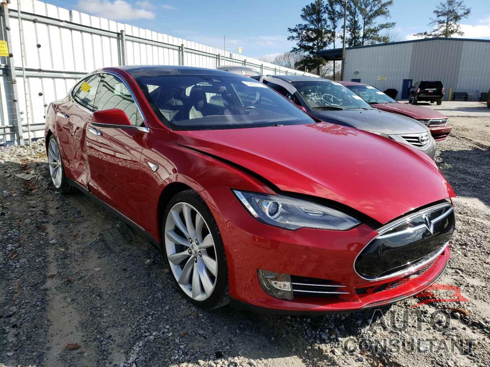 TESLA MODEL S 2016 - 5YJSA1E16GF126761