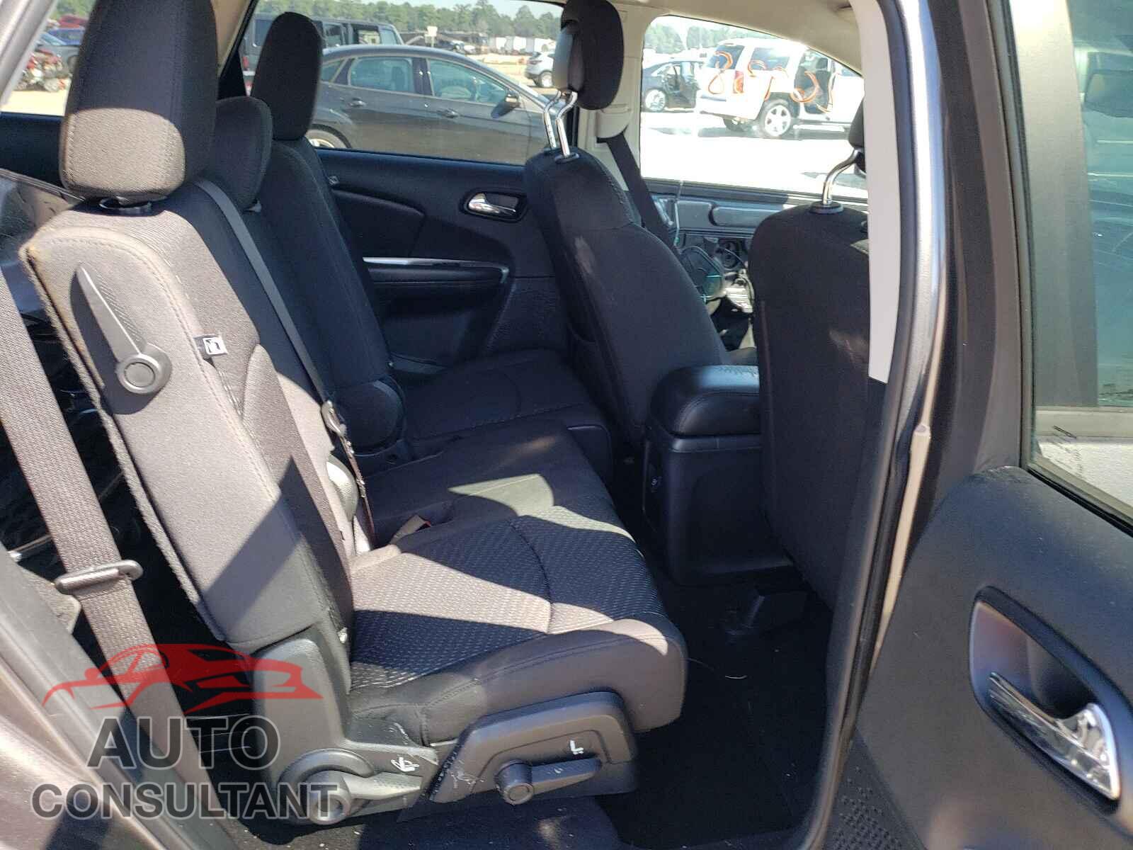 DODGE JOURNEY 2019 - 3C4PDCBB1KT679687