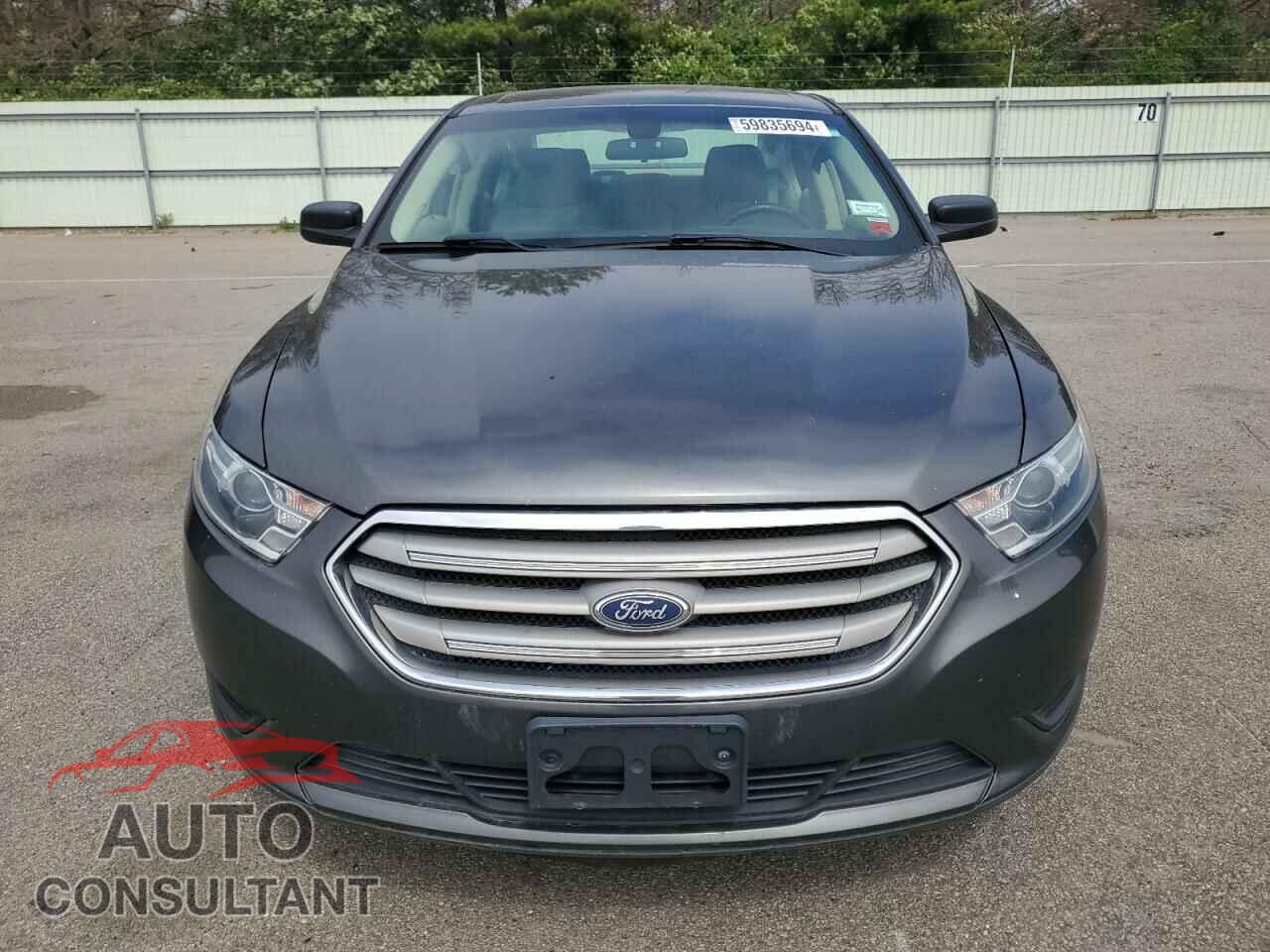 FORD TAURUS 2017 - 1FAHP2D88HG112449