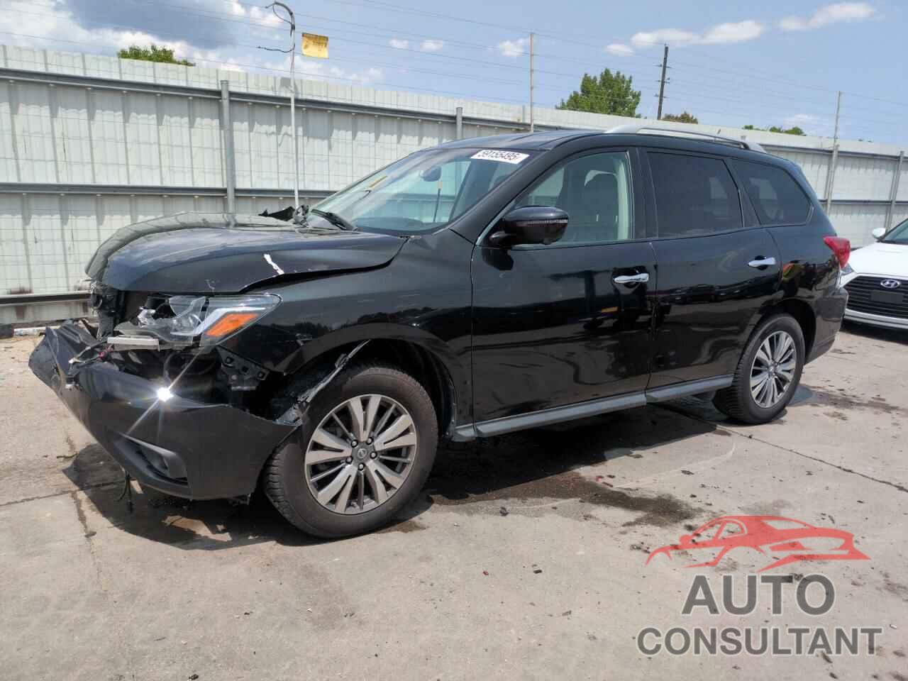 NISSAN PATHFINDER 2018 - 5N1DR2MM1JC617211