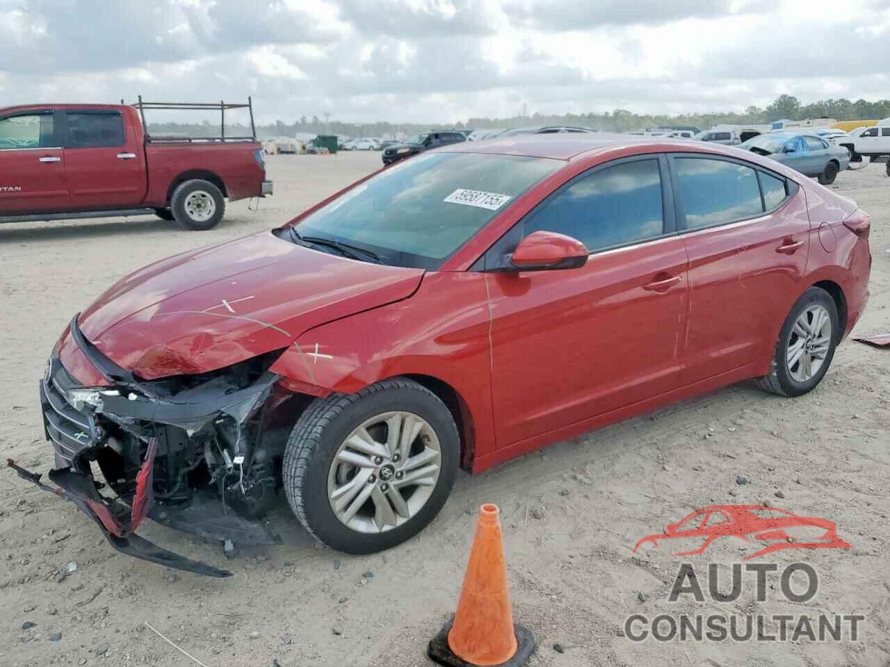 HYUNDAI ELANTRA 2019 - 5NPD84LFXKH427368