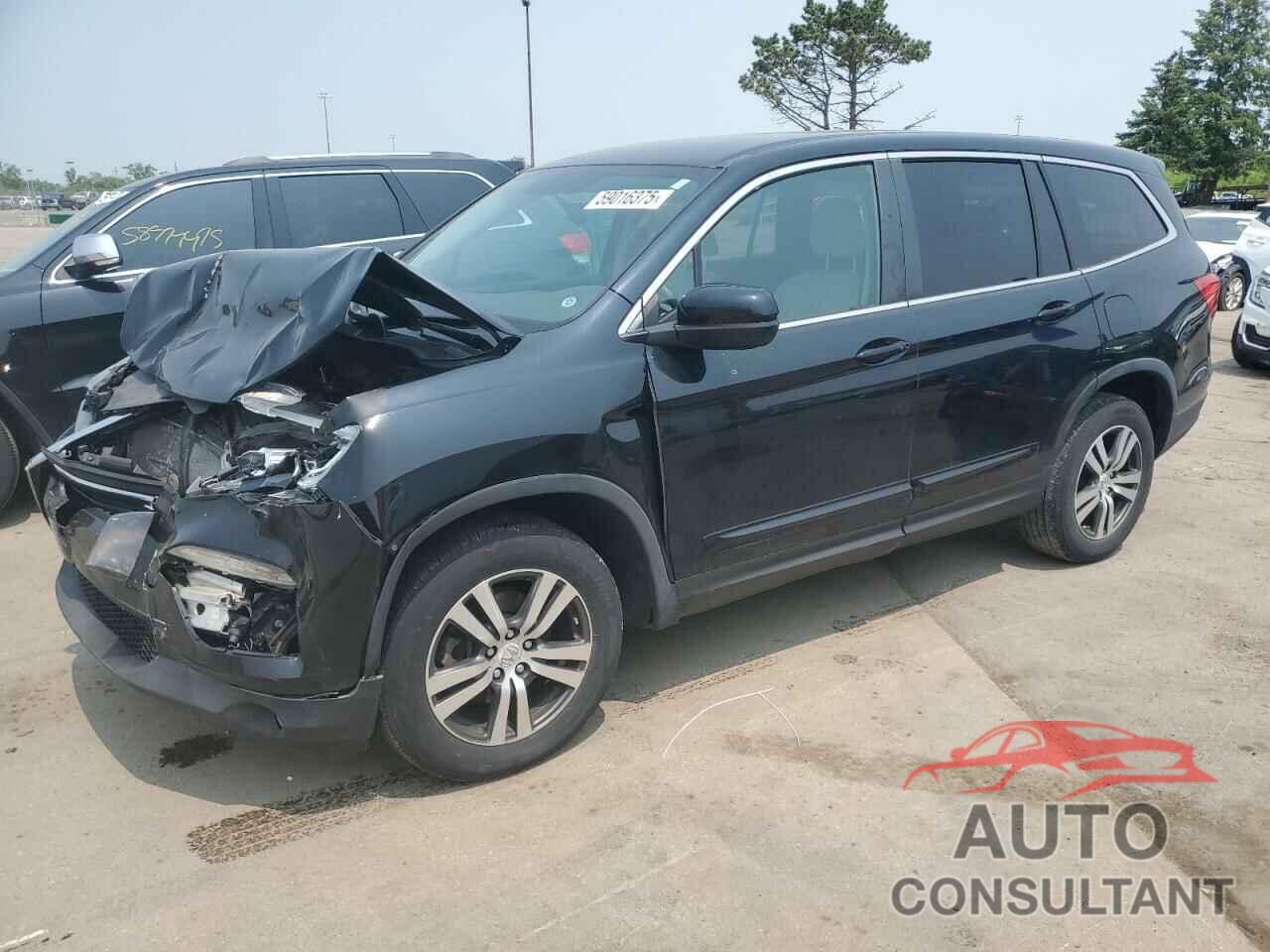 HONDA PILOT 2017 - 5FNYF6H33HB068194