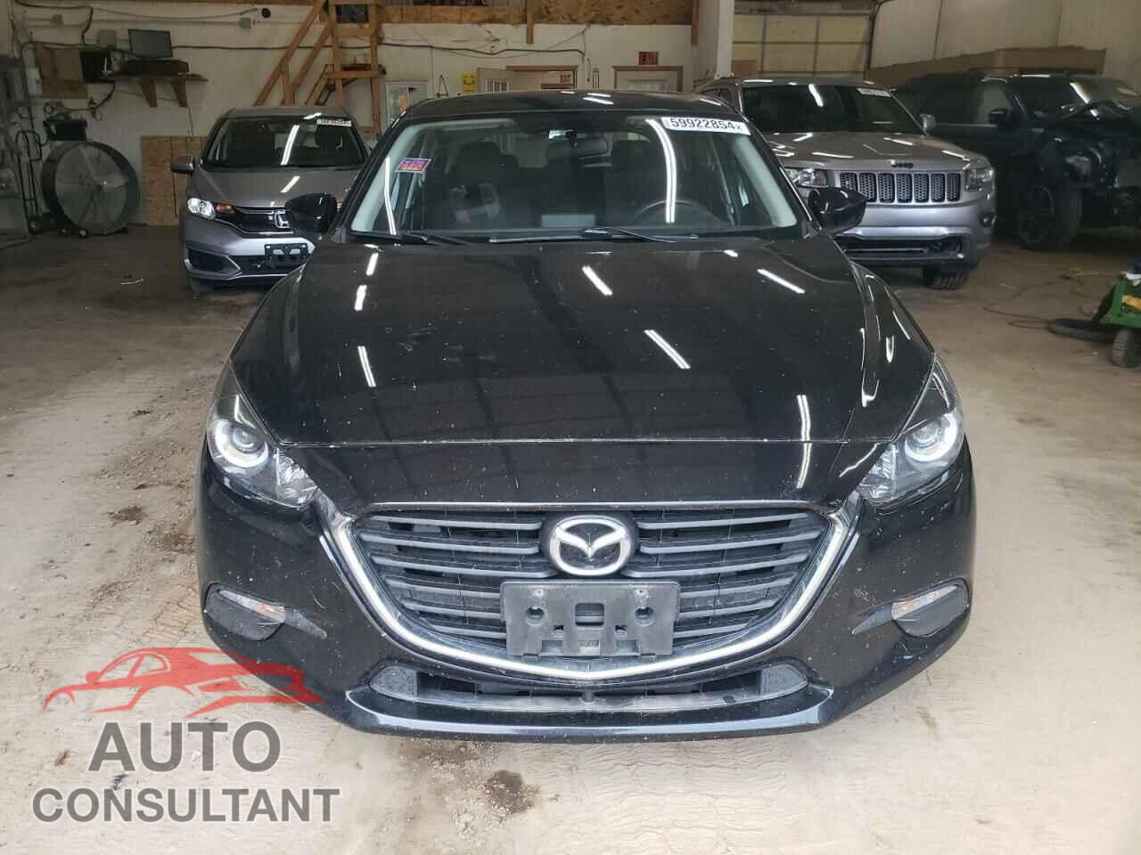MAZDA 3 2017 - 3MZBN1K72HM100438