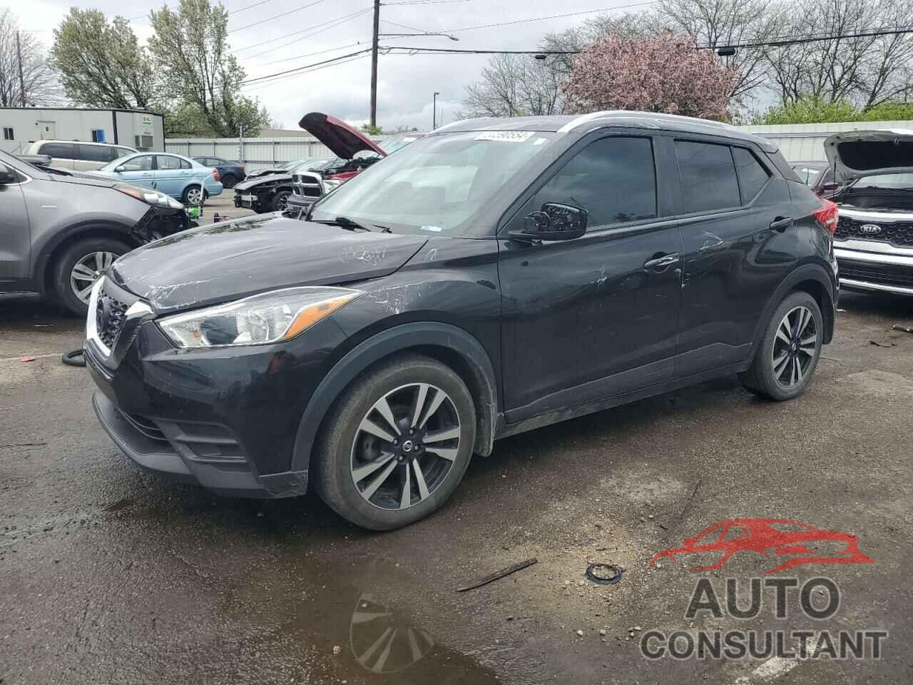 NISSAN KICKS 2018 - 3N1CP5CU8JL511533