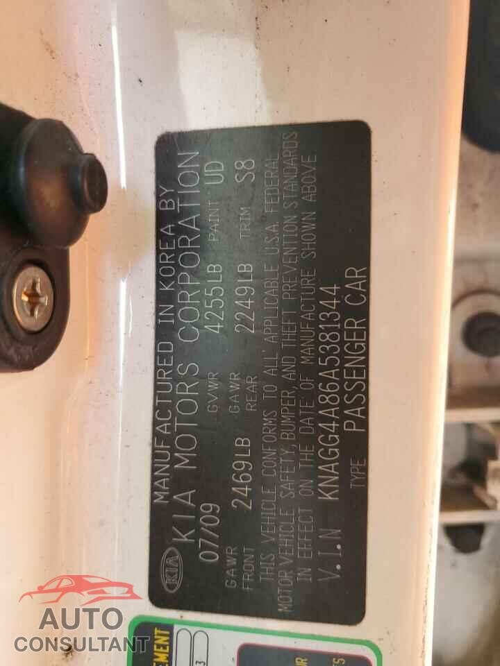 KIA OPTIMA 2010 - KNAGG4A86A5381344