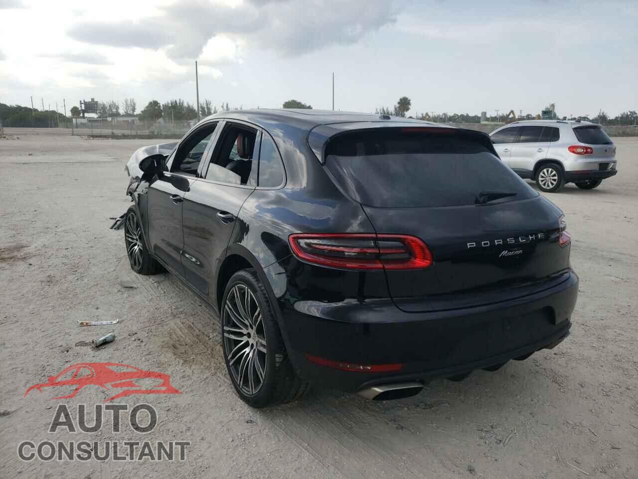PORSCHE MACAN 2017 - WP1AA2A56HLB03357
