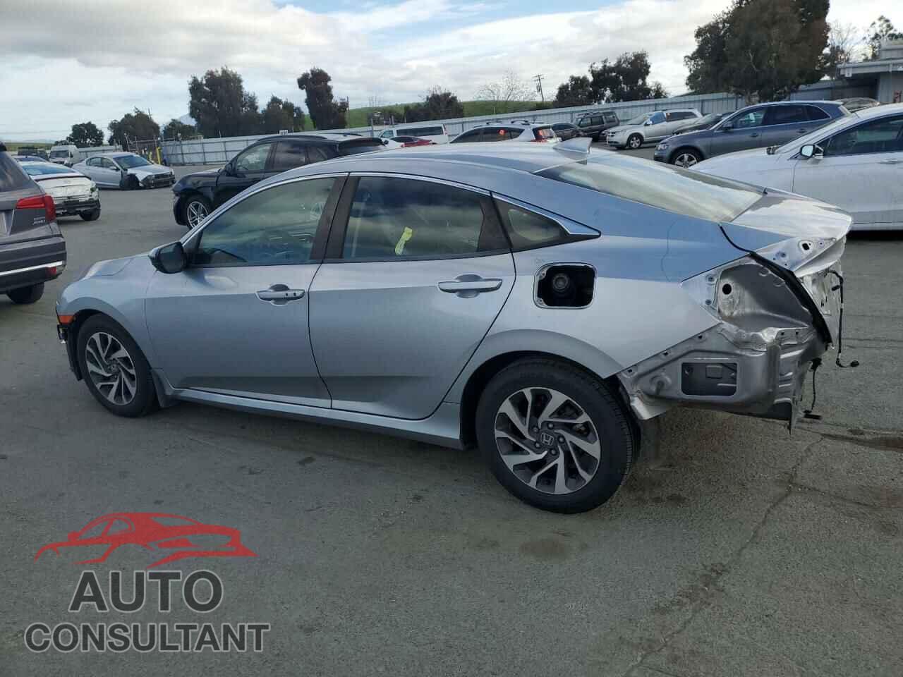 HONDA CIVIC 2017 - 19XFC2F70HE231002