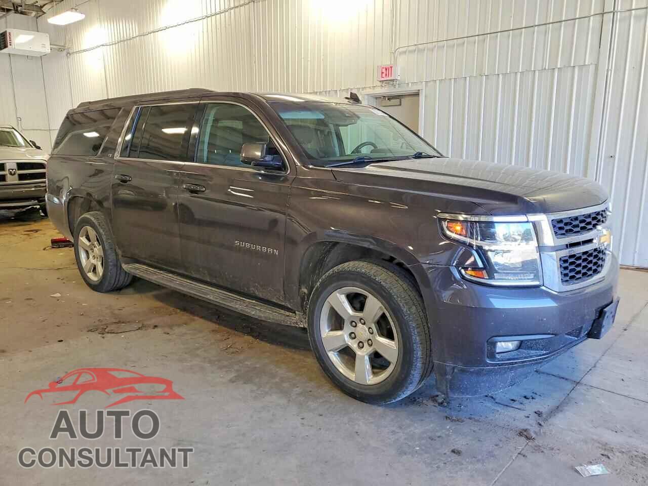 CHEVROLET SUBURBAN 2015 - 1GNSKJKCXFR696751