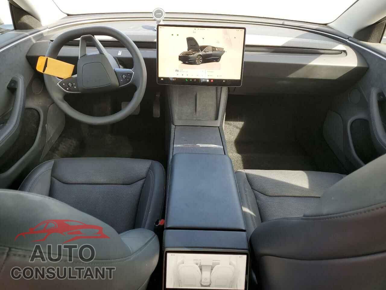 TESLA MODEL 3 2024 - 5YJ3E1EB5RF809104