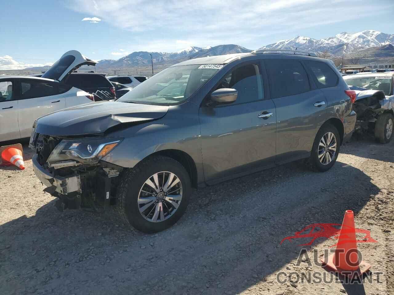 NISSAN PATHFINDER 2018 - 5N1DR2MMXJC615022