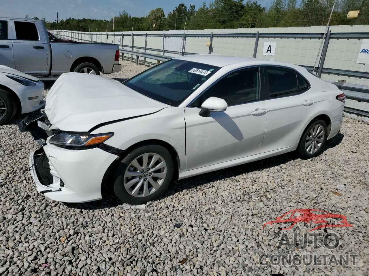 TOYOTA CAMRY 2019 - 4T1B11HK3KU178803