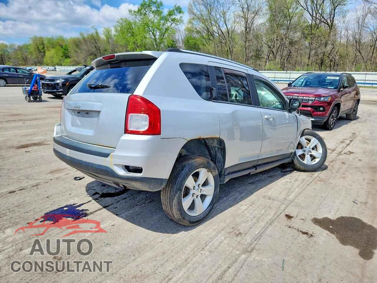 JEEP COMPASS 2011 - 1J4NF1FB6BD136450