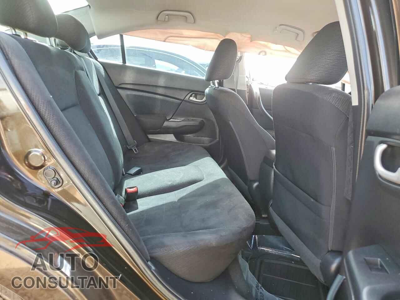 HONDA CIVIC 2013 - 2HGFB2F58DH590762
