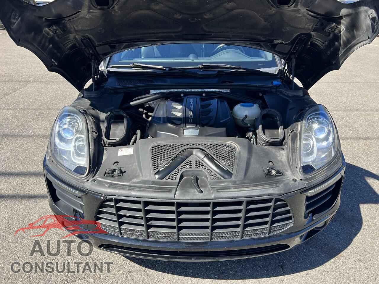PORSCHE MACAN 2015 - WP1AB2A55FLB71739