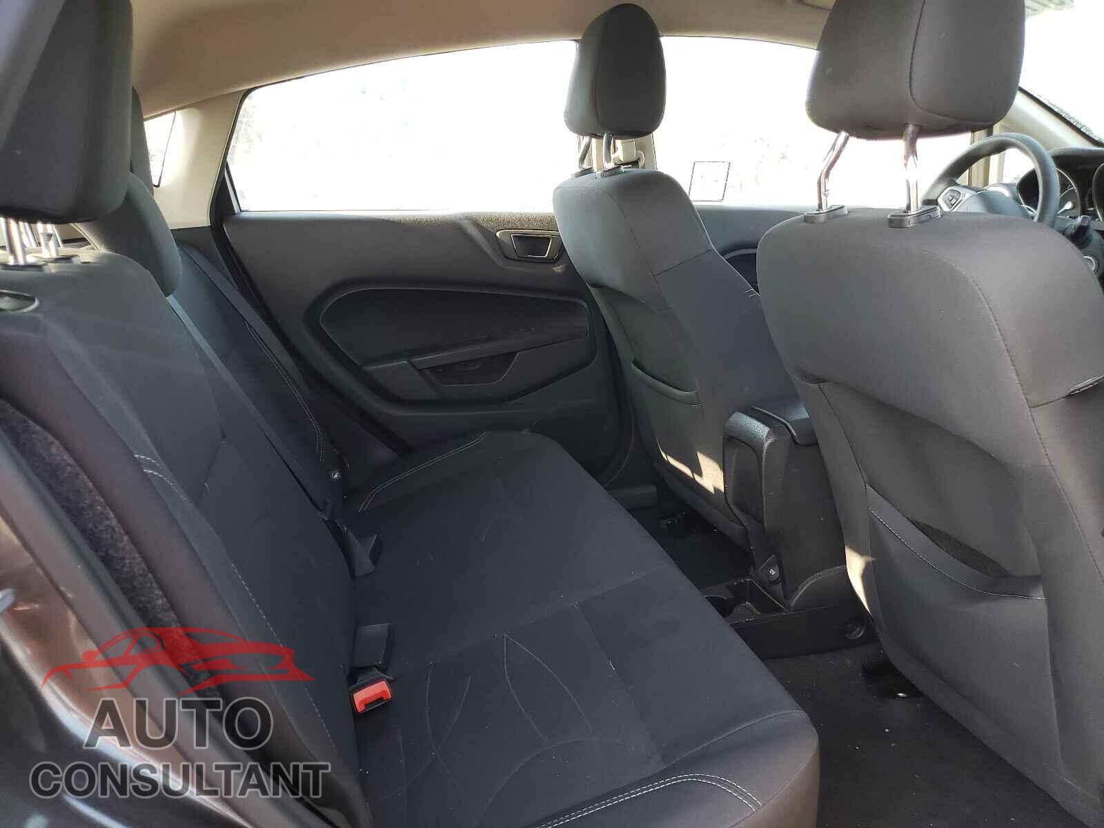 FORD FIESTA 2017 - 3FADP4EEXHM123490