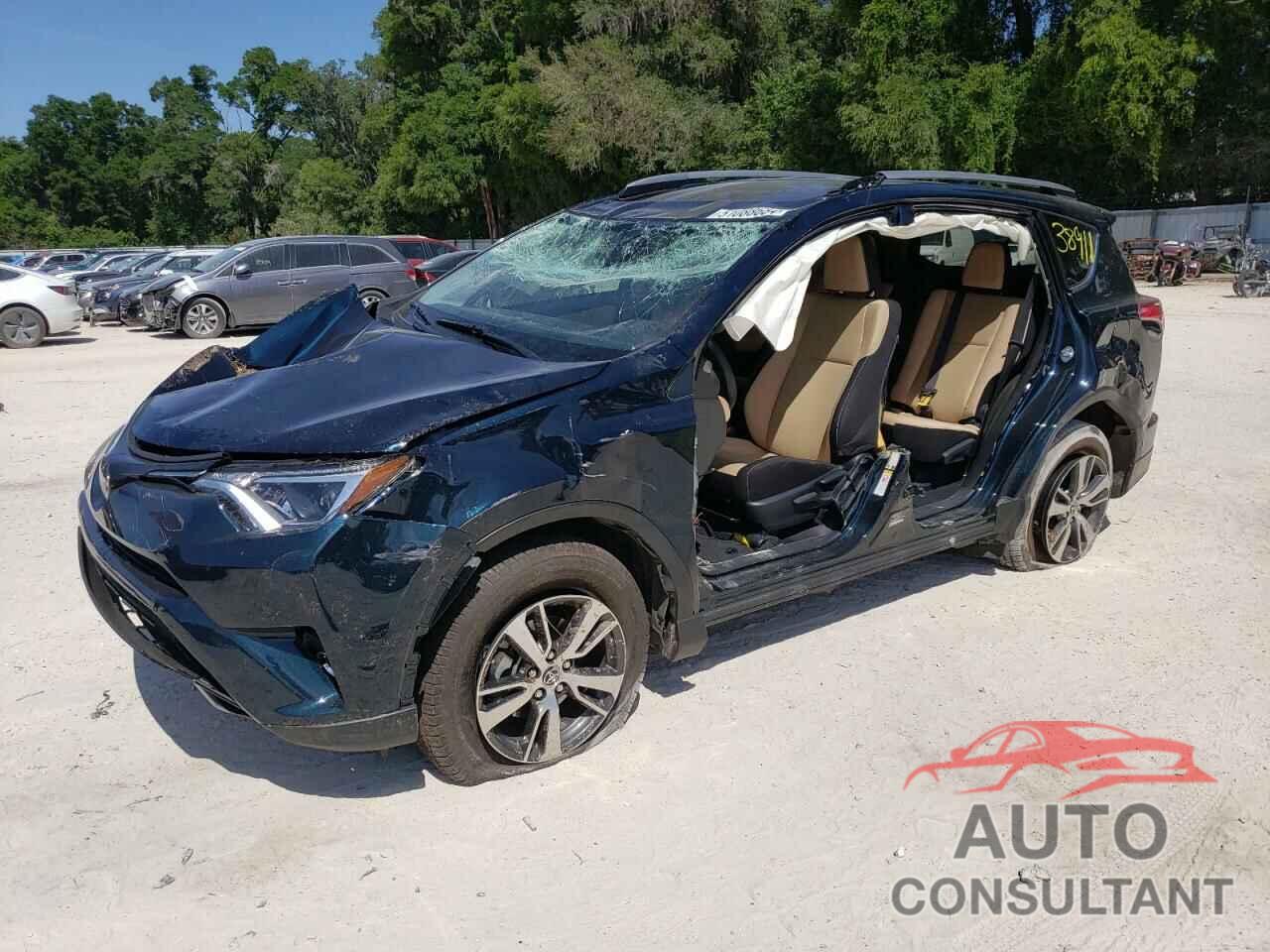 TOYOTA RAV4 2018 - JTMWFREV9JJ752616