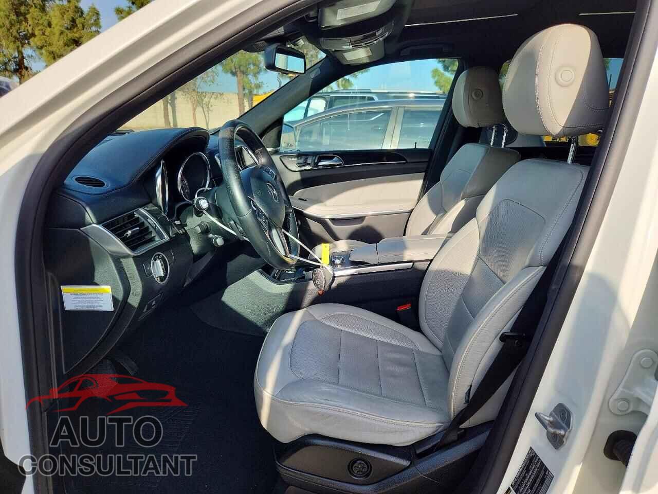 MERCEDES-BENZ GL-CLASS 2014 - 4JGDF2EE3EA293907