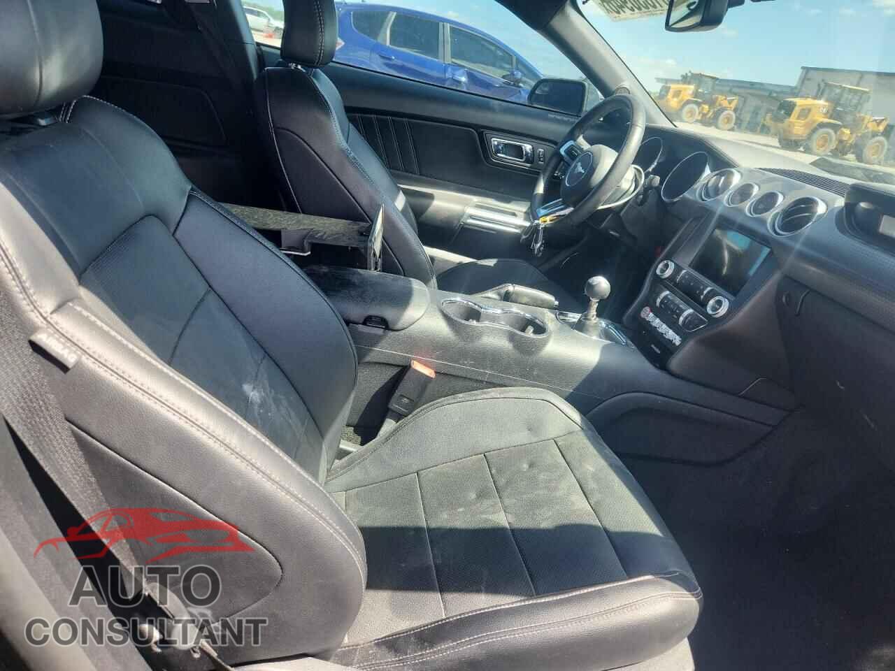 FORD MUSTANG 2017 - 1FA6P8CF2H5240630