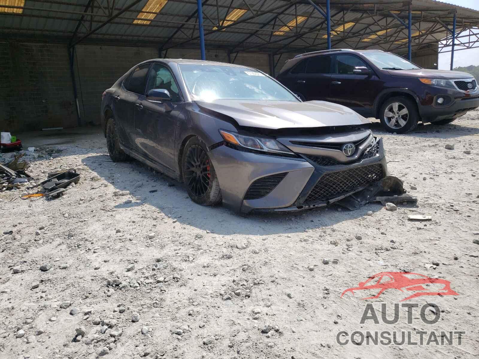 TOYOTA CAMRY 2019 - 4T1B11HK3KU839911