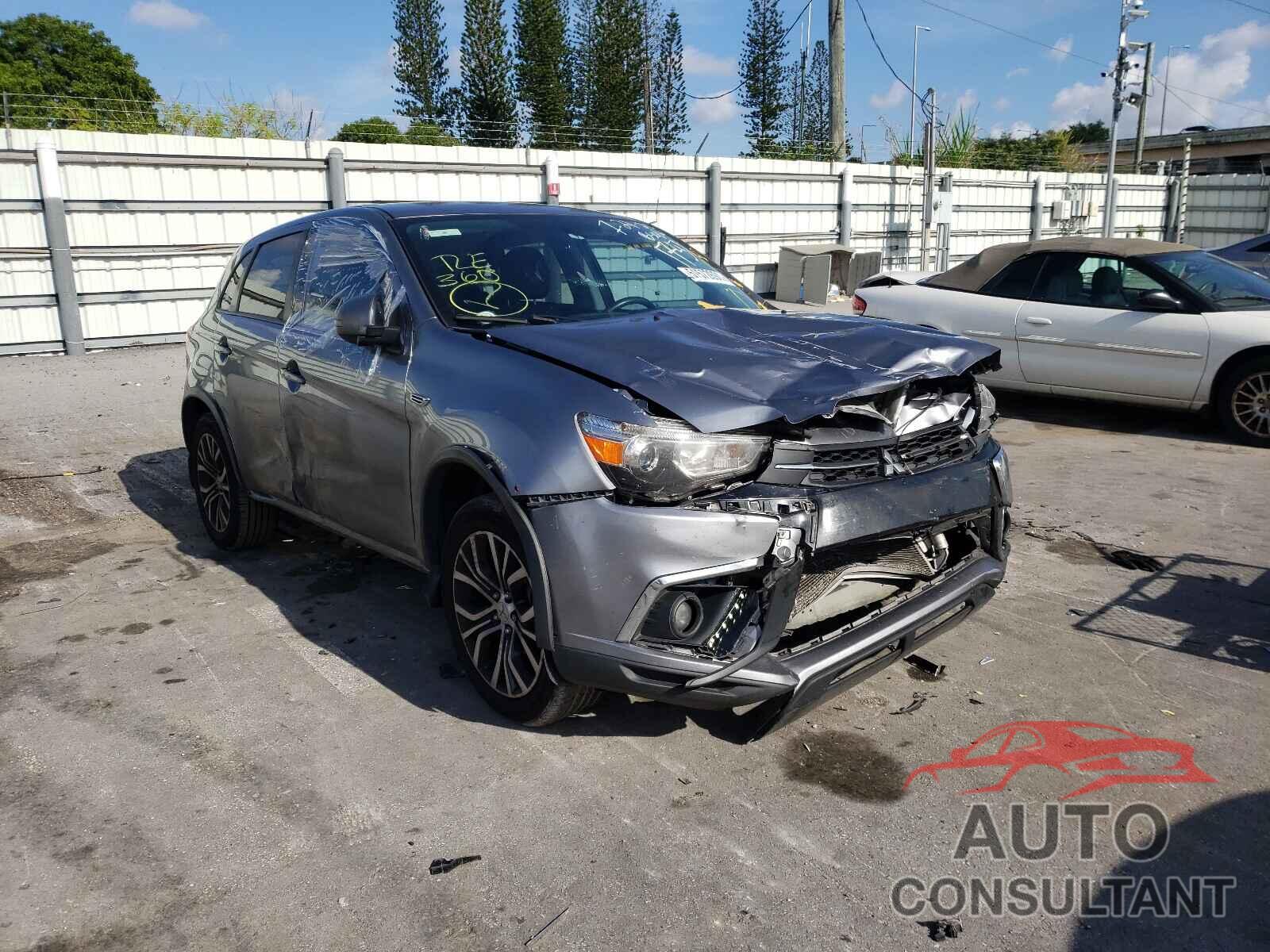 MITSUBISHI OUTLANDER 2018 - JA4AP3AW5JZ011751