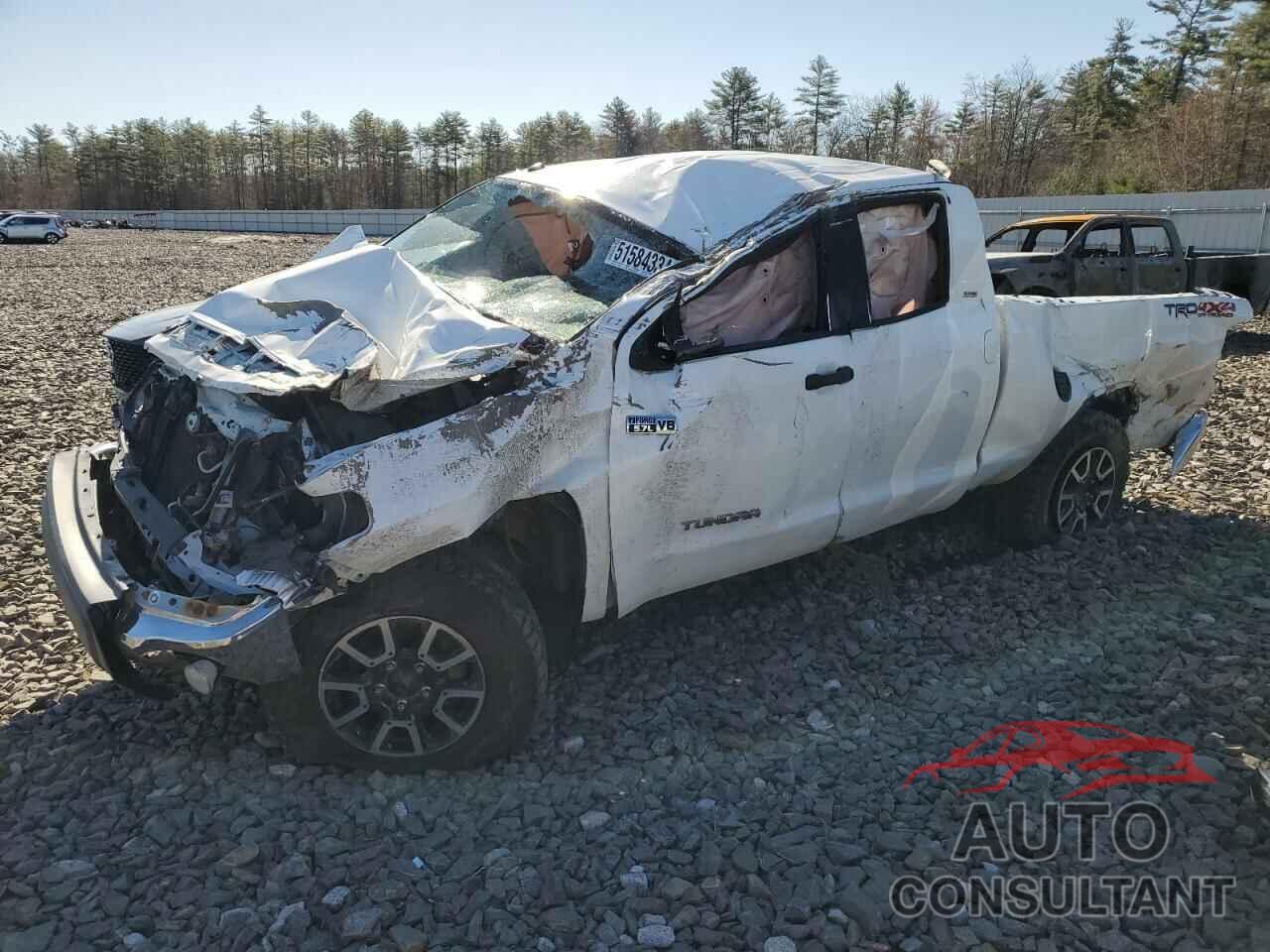 TOYOTA TUNDRA 2016 - 5TFUY5F15GX491111