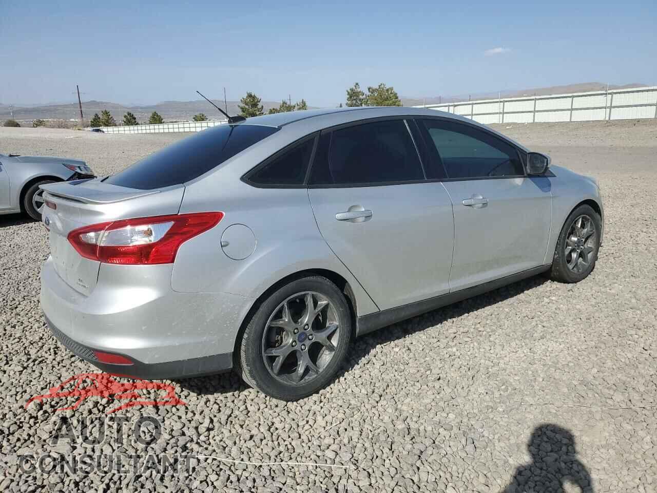 FORD FOCUS 2014 - 1FADP3F23EL398078