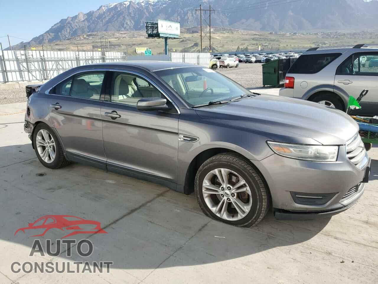 FORD TAURUS 2014 - 1FAHP2H81EG134413