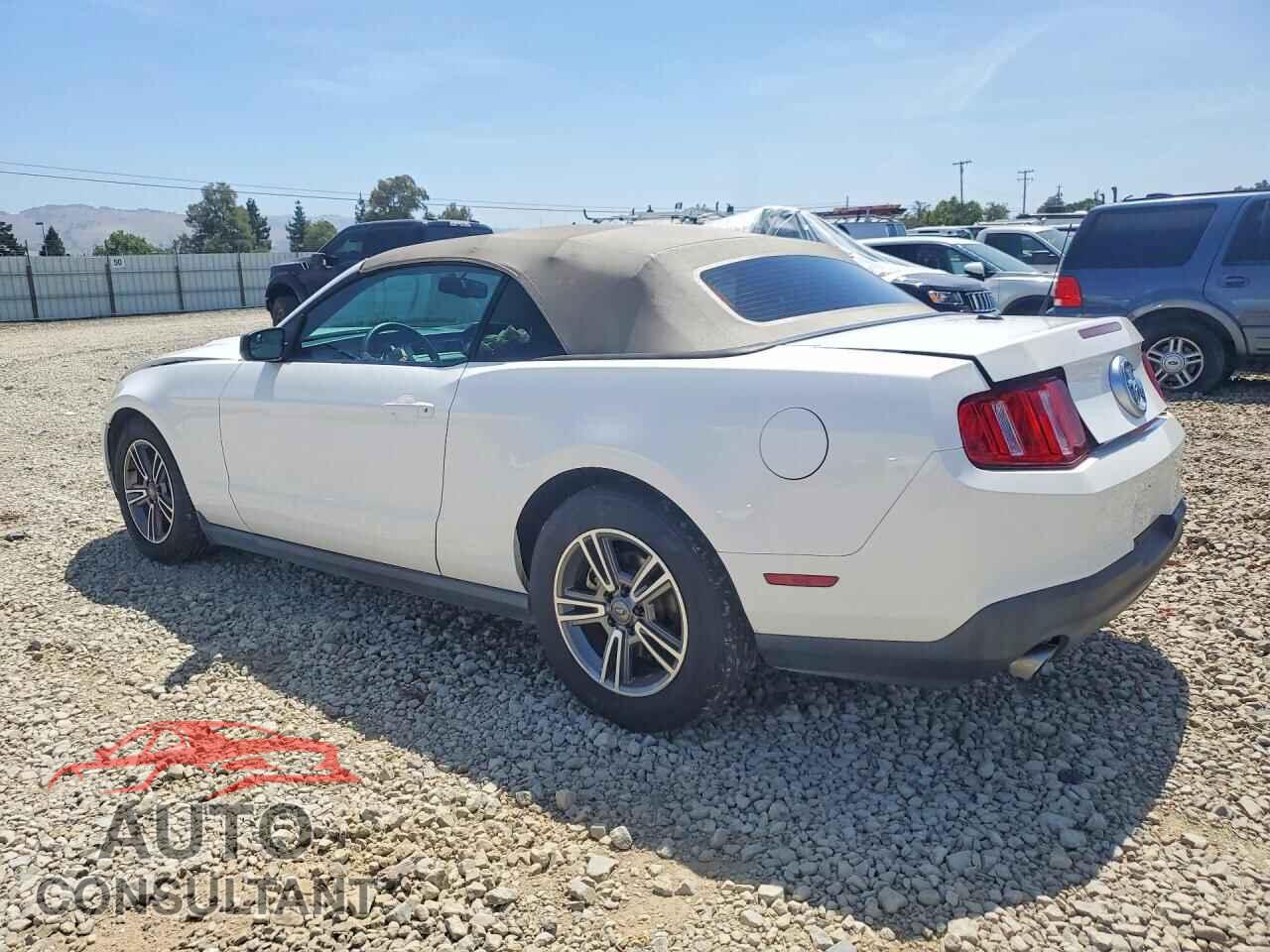 FORD MUSTANG 2012 - 1ZVBP8EM1C5236997