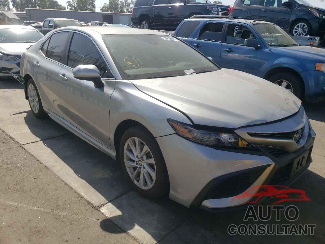 TOYOTA CAMRY 2021 - 4T1G11AK9MU425650