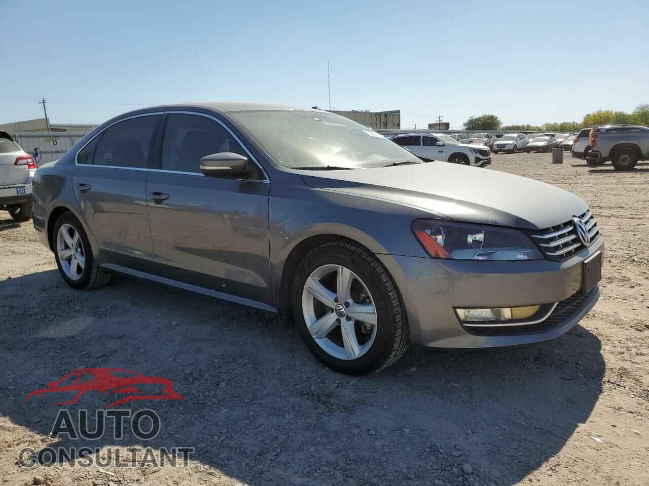 VOLKSWAGEN PASSAT 2015 - 1VWBV7A35FC044446