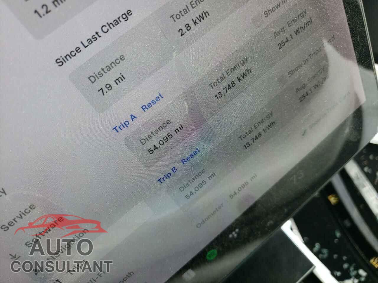 TESLA MODEL 3 2019 - 5YJ3E1EA2KF401592