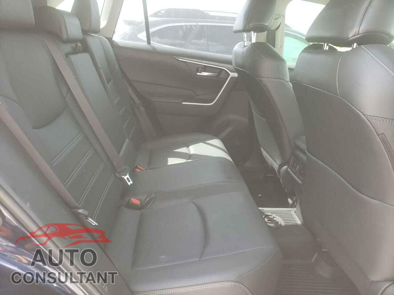 TOYOTA RAV4 2019 - JTMC1RFVXKD004361