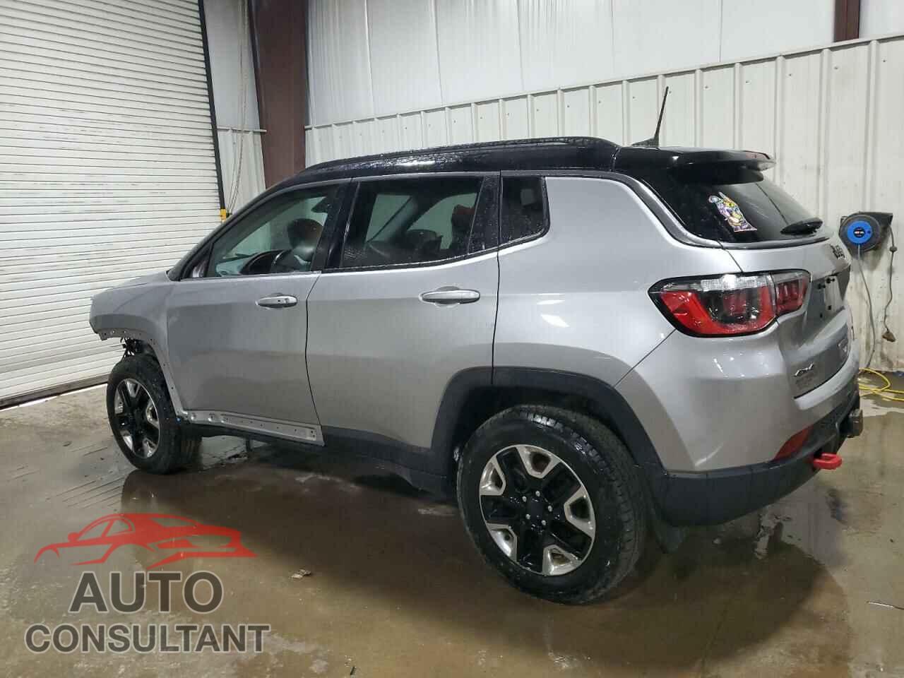 JEEP COMPASS 2018 - 3C4NJDDB5JT367079