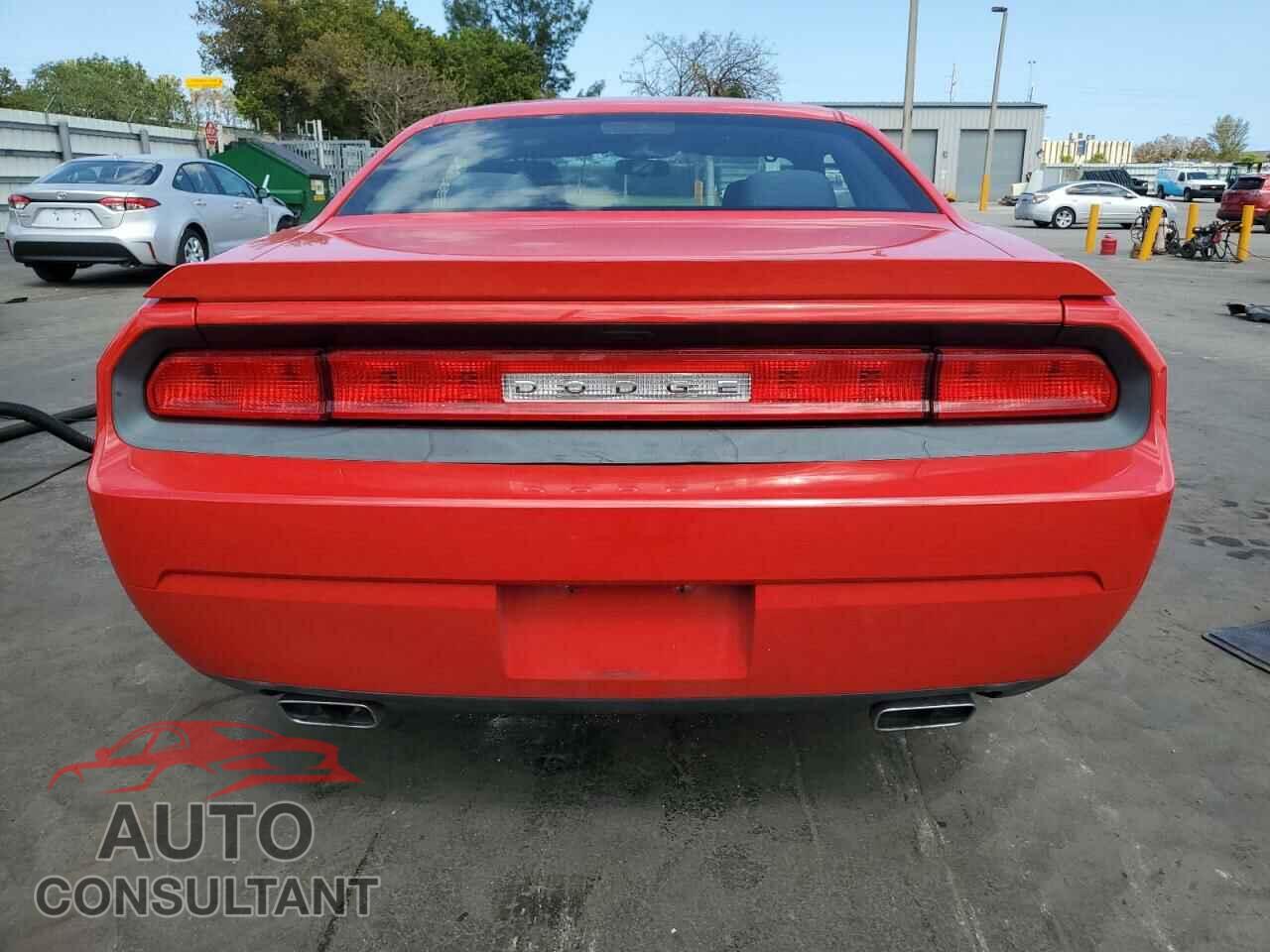DODGE CHALLENGER 2014 - 2C3CDYAG5EH311197
