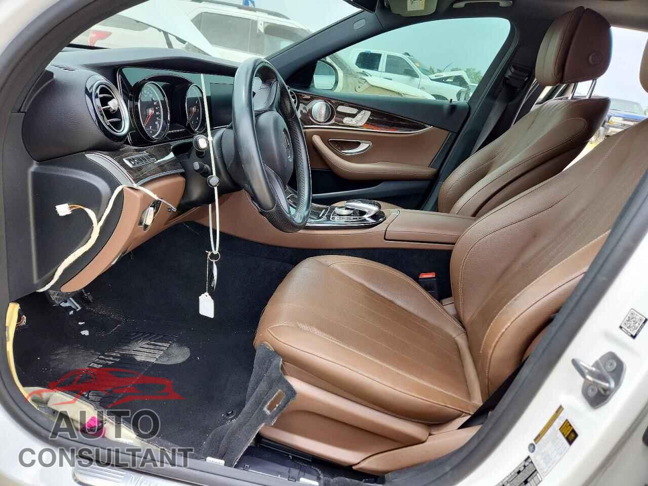 MERCEDES-BENZ E-CLASS 2017 - WDDZF4JB3HA060802