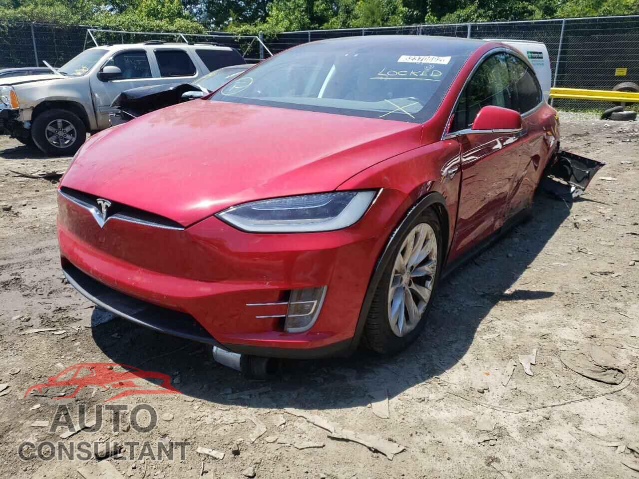 TESLA MODEL X 2016 - 5YJXCAE44GF000697