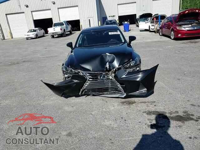 LEXUS IS 2018 - JTHBA1D25J5073164