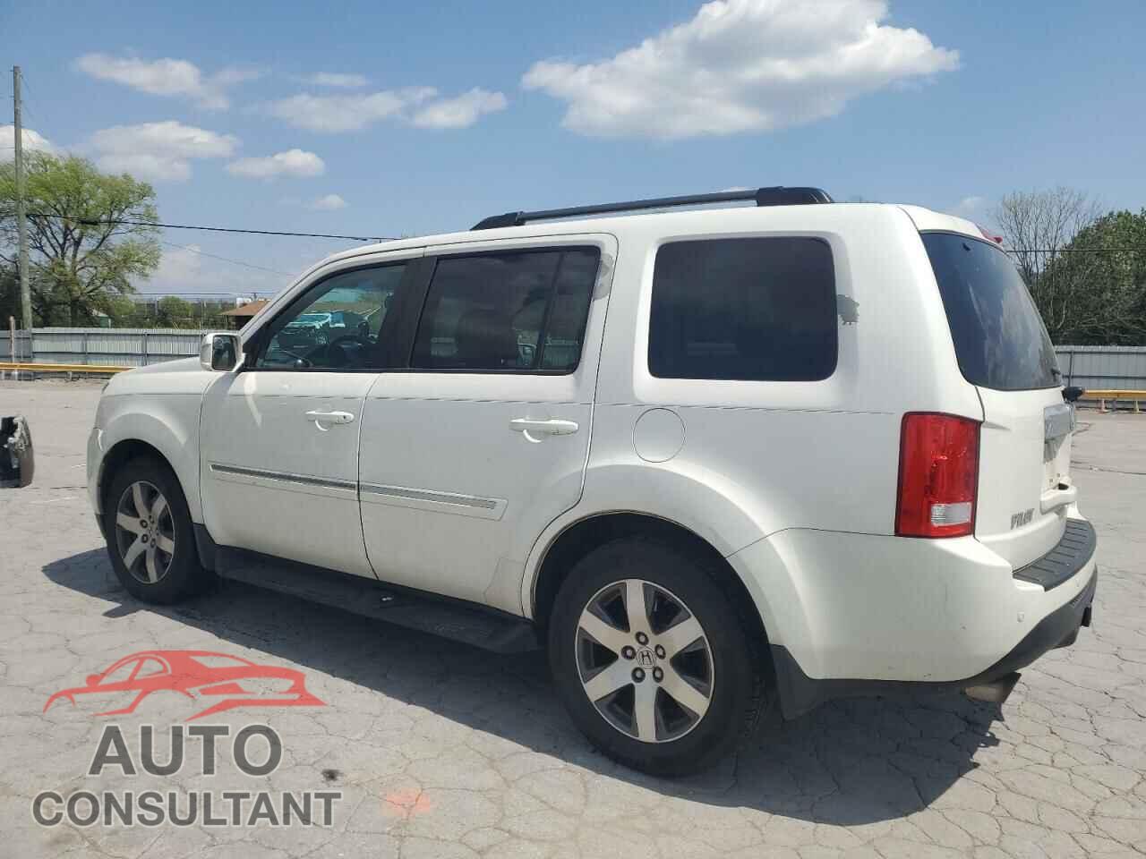 HONDA PILOT 2013 - 5FNYF4H99DB058790