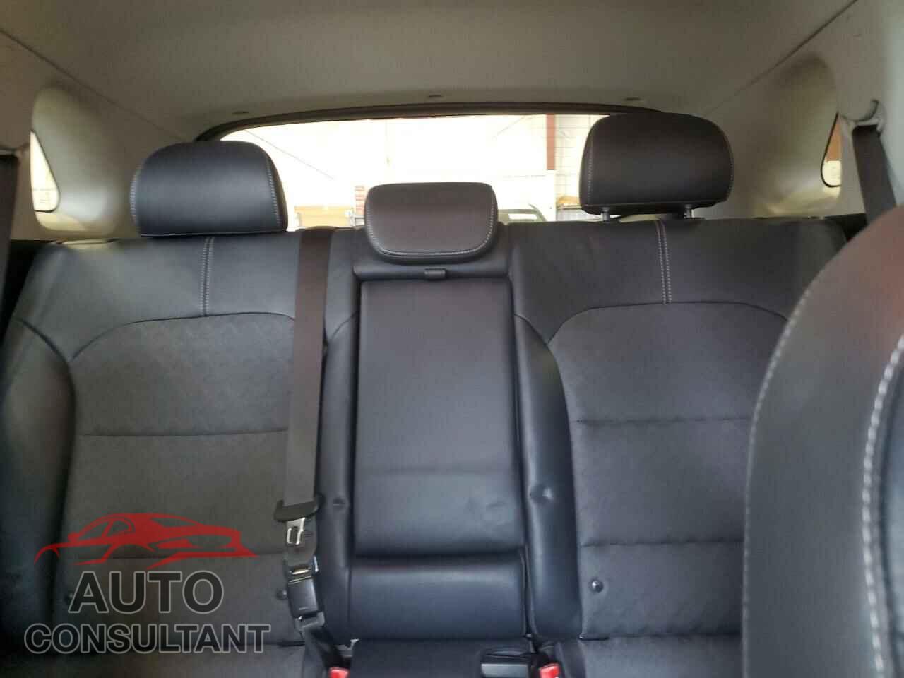 KIA NIRO 2019 - KNDCC3LC4K5223661