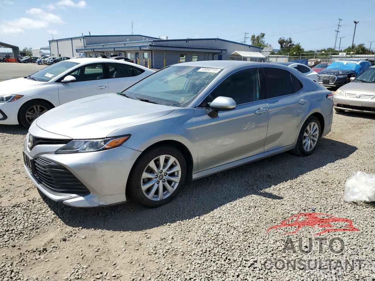 TOYOTA CAMRY 2019 - 4T1B11HK2KU175987