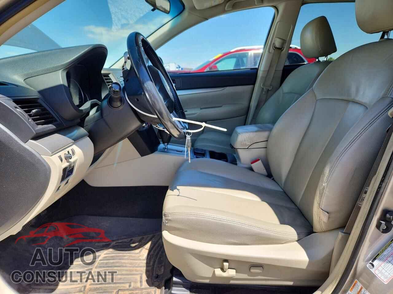 SUBARU OUTBACK 2014 - 4S4BRCCC8E3252778