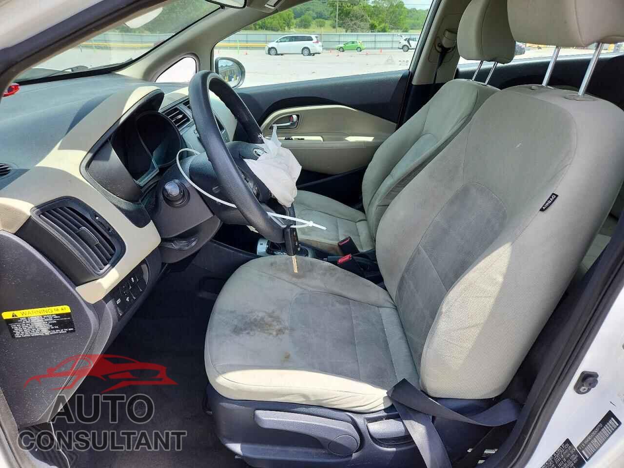 KIA RIO 2013 - KNADM5A39D6307713