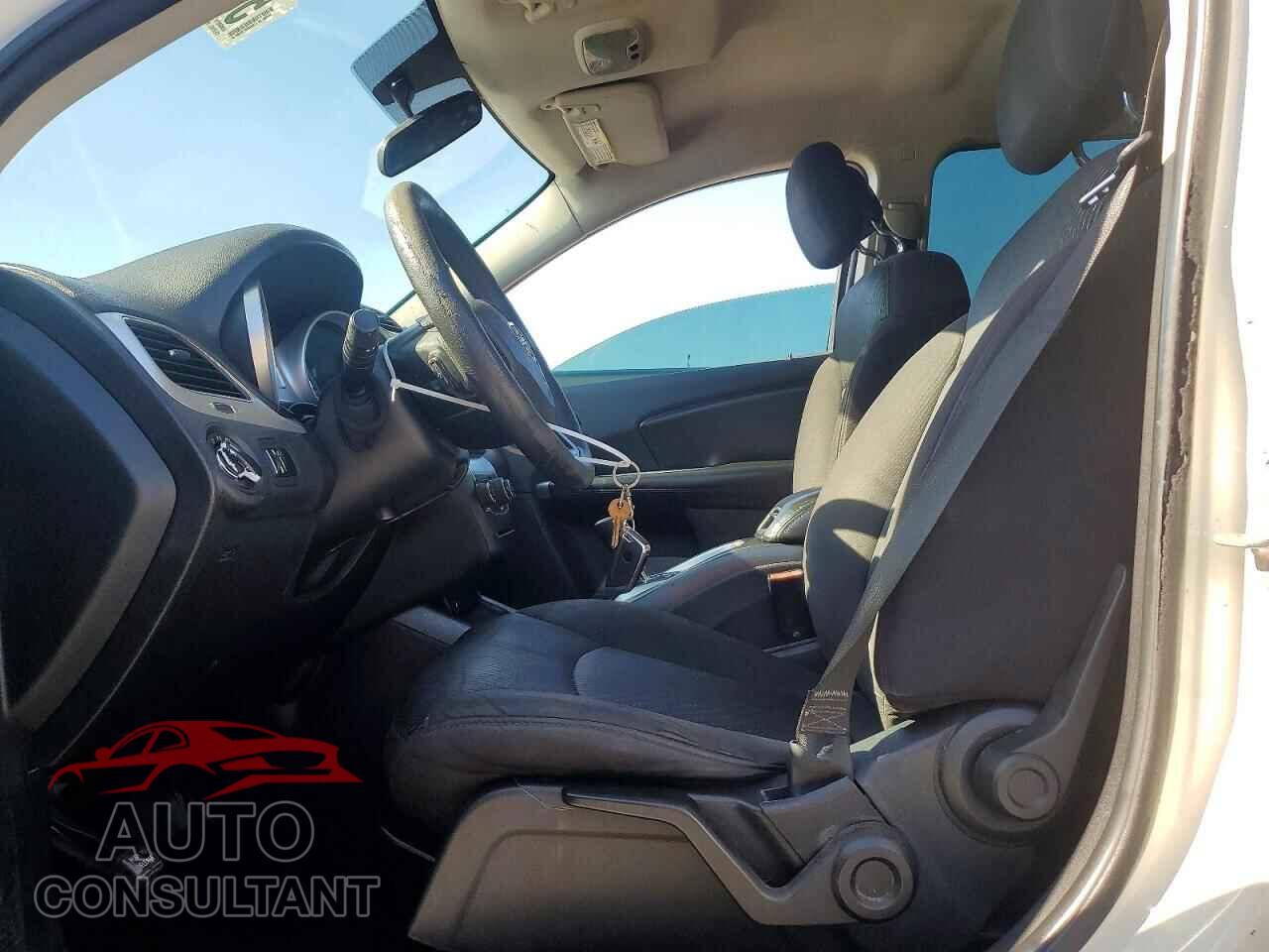 DODGE JOURNEY 2013 - 3C4PDCAB3DT679548