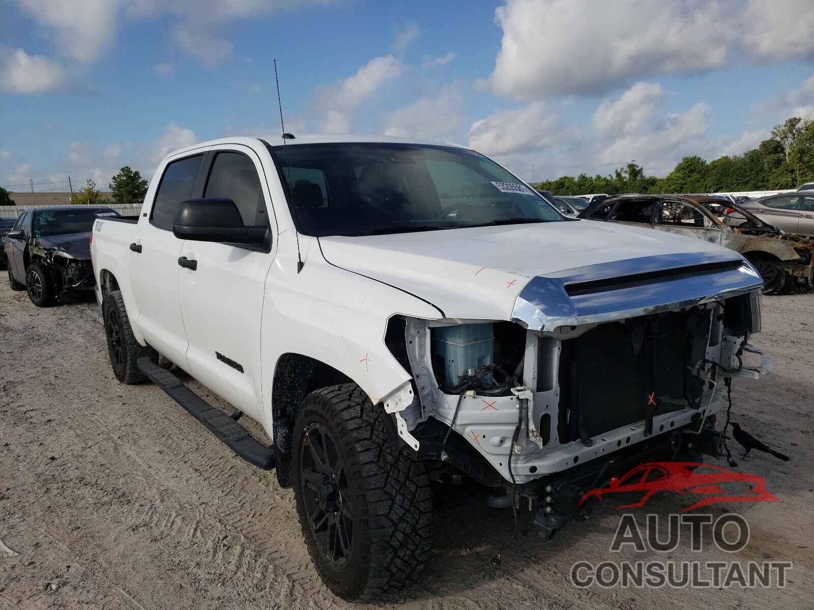 TOYOTA TUNDRA 2019 - 5TFEM5F17KX142881