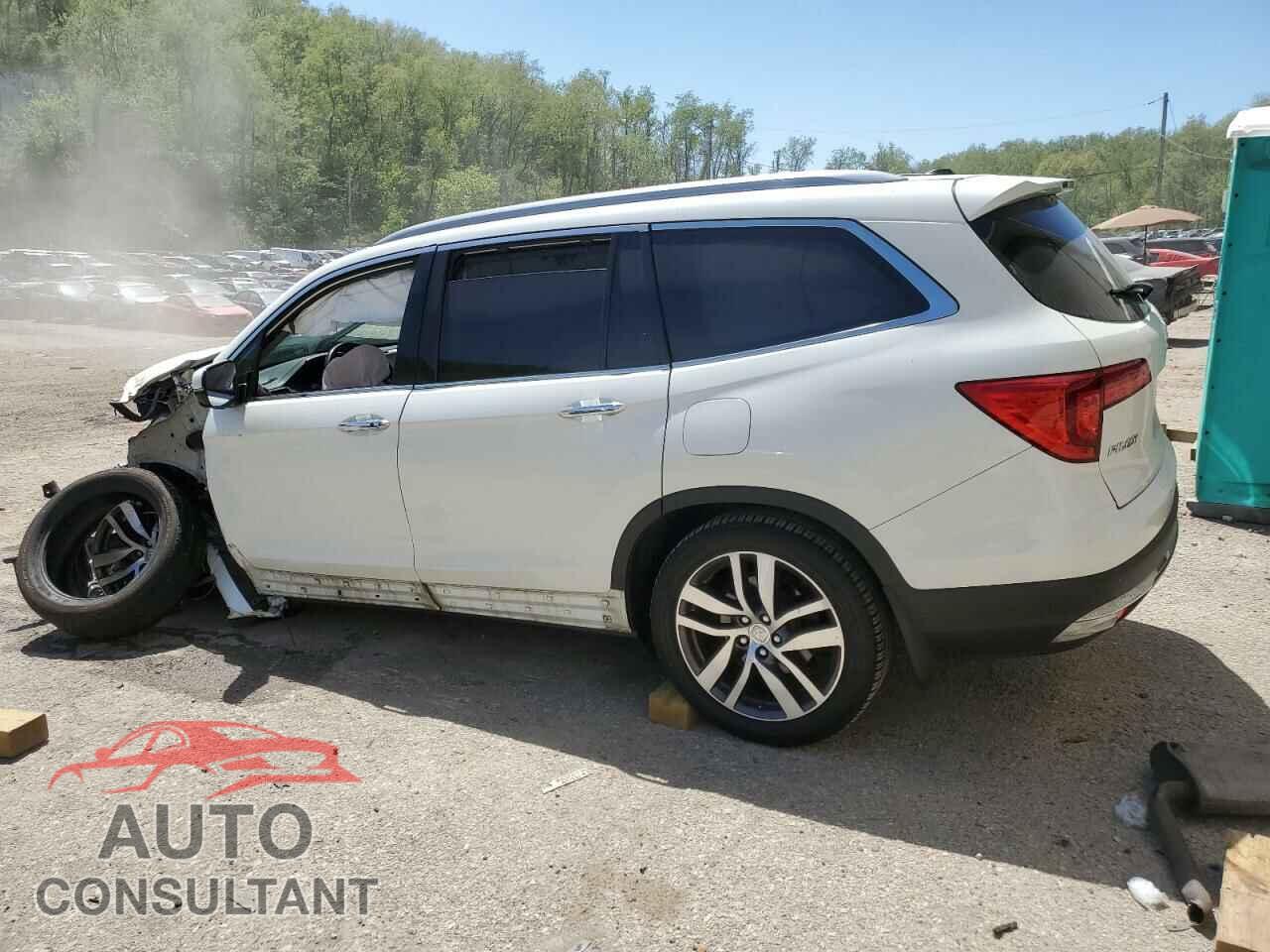 HONDA PILOT 2017 - 5FNYF6H9XHB085983