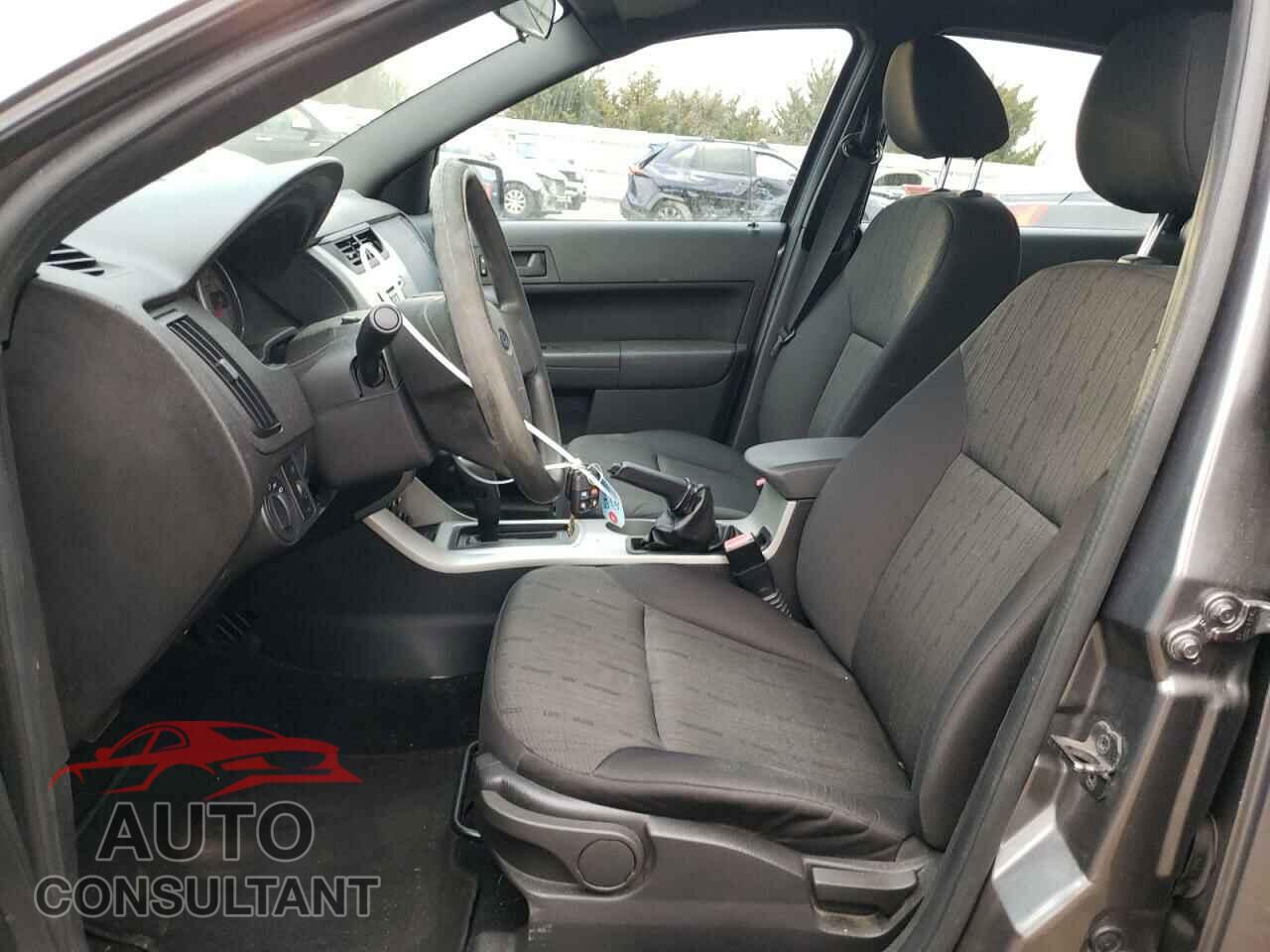 FORD FOCUS 2011 - 1FAHP3FN4BW123762